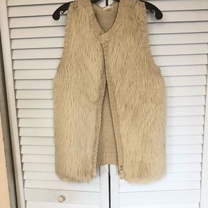Faux fur sweater vest